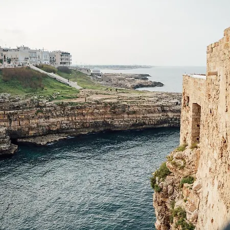 Vico Porto * Polignano a Mare
